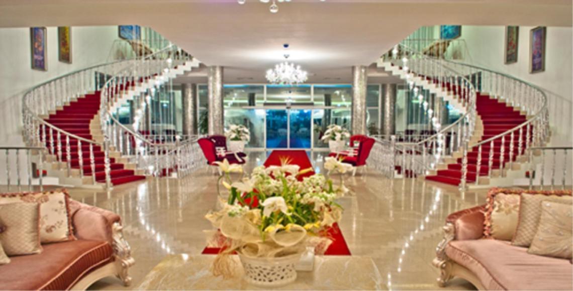 White Palace Hotel Ялова Екстериор снимка
