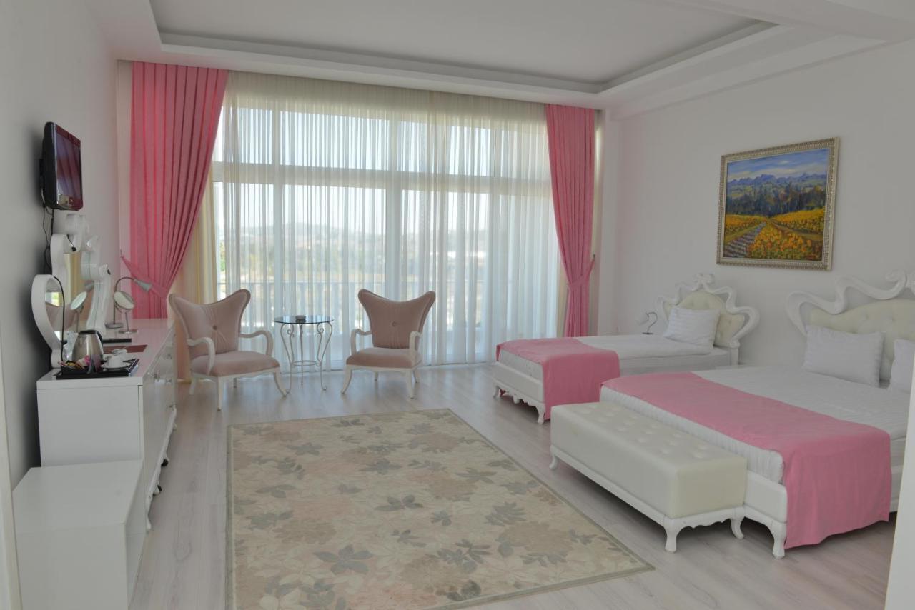 White Palace Hotel Ялова Екстериор снимка