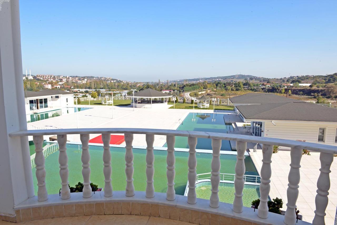 White Palace Hotel Ялова Екстериор снимка