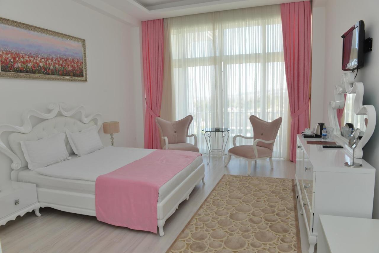 White Palace Hotel Ялова Екстериор снимка